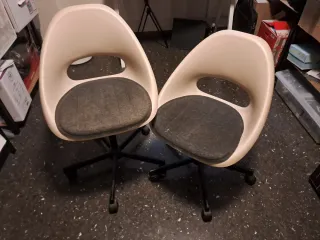 Silla confidente Ikea beige, LOBERGET / MALSKÄR