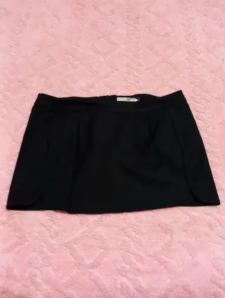 Minifalda Stradivarius Negra Talla L