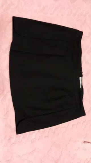 Minifalda Stradivarius Negra Talla L