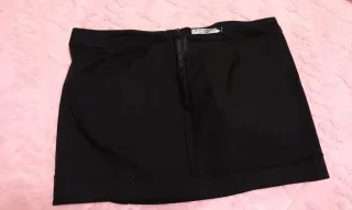 Minifalda Stradivarius Negra Talla L