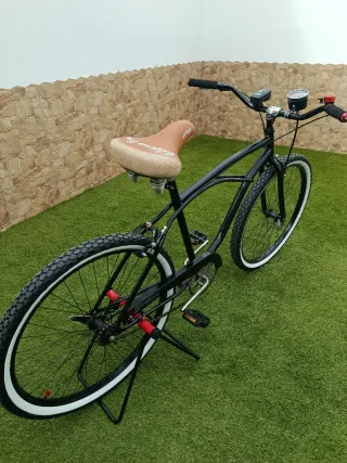 Bicicleta Cruiser Negra