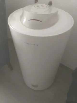 Termo Eléctrico Ariston 80L