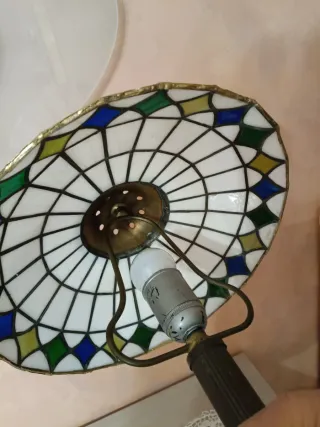 Antica lampada da tavolo funzionante Tiffany