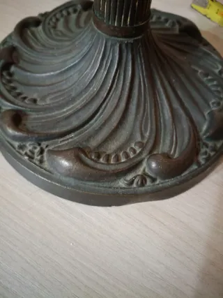 Antica lampada da tavolo funzionante Tiffany