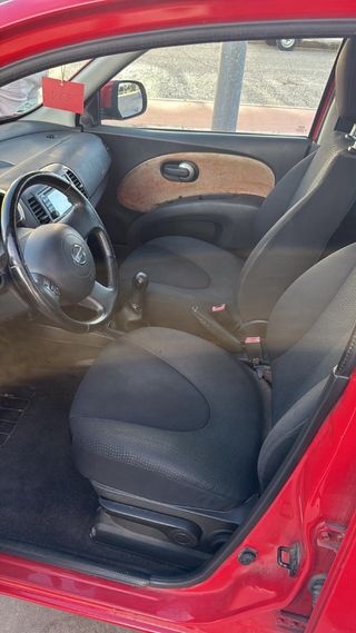 Nissan Micra 2010