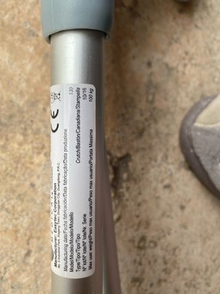 Muletas ortopédicas ajustables