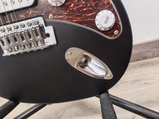 Cort G110 Guitarra Eléctrica Negra