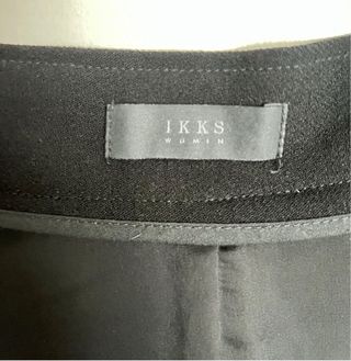 Falda IKKS Negra Cremallera Lateral