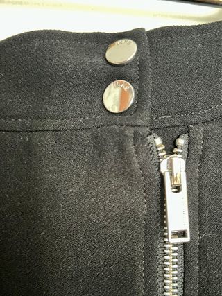 Falda IKKS Negra Cremallera Lateral