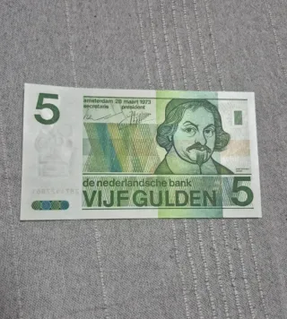 2 Banconote SC (UNC): Paesi Bassi 5 Gulden ed Egitto