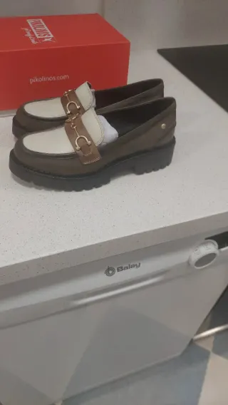 Zapatos Pikolinos Mujer Beige y Marrón