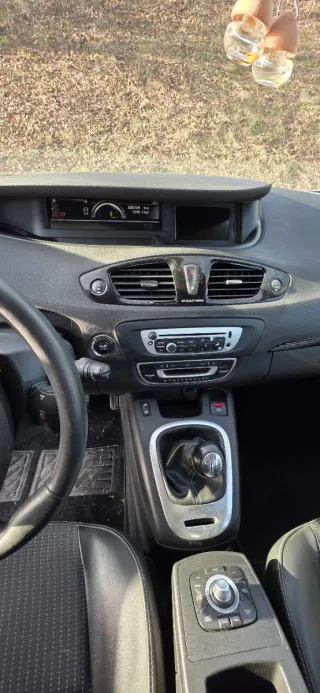 Renault Scenic 2012