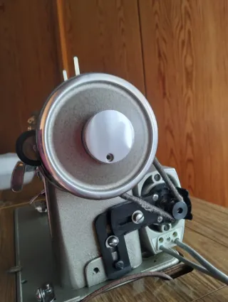 Máquina de coser Wertheim