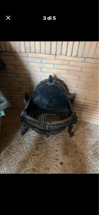 Attrezzo per camino in metallo