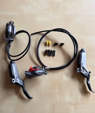 Frenos SRAM Code Stealth 4 pistones