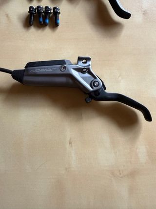 Frenos SRAM Code Stealth 4 pistones