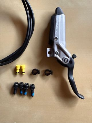 Frenos SRAM Code Stealth 4 pistones