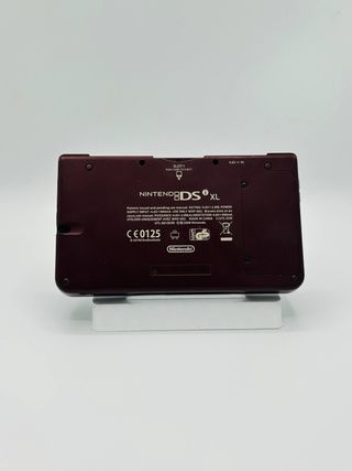 Nintendo DSi XL Bordeaux