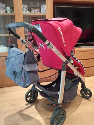 Cochecito y sillita de paseo bebé