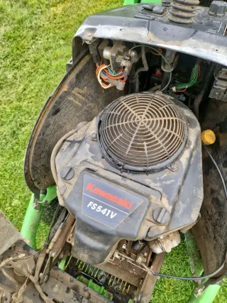 Tractor cortacésped Etesia