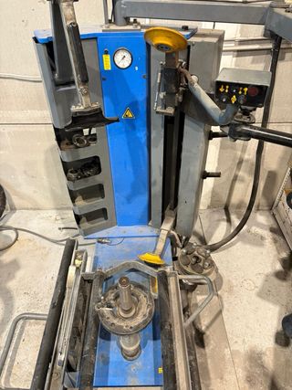 Desmontadora Neumáticos BEISSBARTH Servomat MS 67