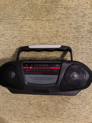 Radio Portátil FM Vintage Sin Estrenar