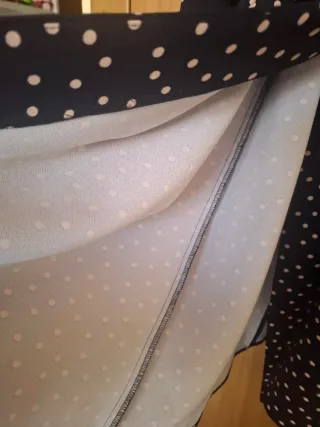 Vestido Zara lunares azul y bige