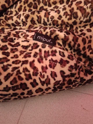 Puff grande estampado leopardo