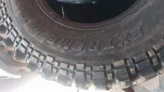 Neumáticos 35/12.5 R16