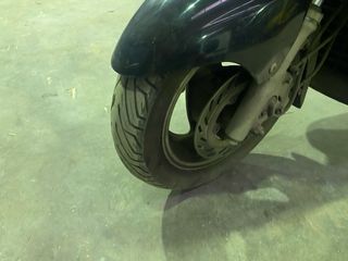 Moto SYM GTS 250i Negra Automática