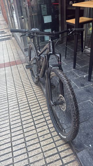 Cube Stereo One22 2025 Nueva Leer descripción