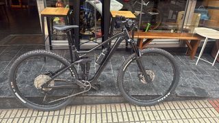 Cube Stereo One22 2025 Nueva Leer descripción