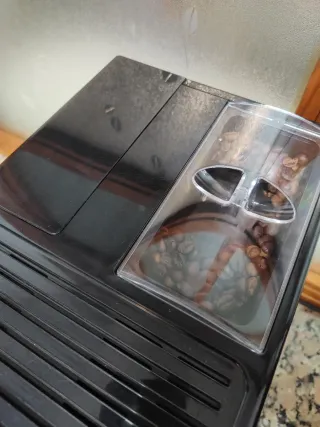 Cafetera MELLITA Caffeo Solo&Milk NEGOC. IMPECABLE