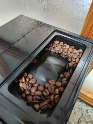 Cafetera MELLITA Caffeo Solo&Milk NEGOC. IMPECABLE