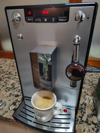 Cafetera MELLITA Caffeo Solo&Milk NEGOC. IMPECABLE
