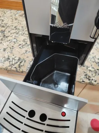 Cafetera MELLITA Caffeo Solo&Milk NEGOC. IMPECABLE