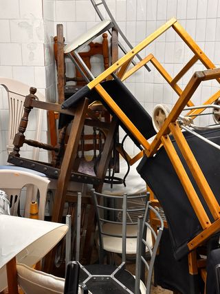 Lote de Sillas Madera y Metal