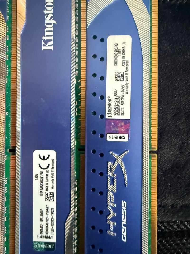4x Kingston DDR3 4GB KHX1600C9D3/4G afbeelding 2