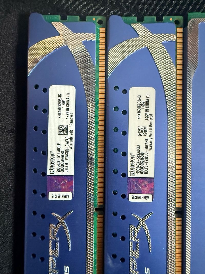 4x Kingston DDR3 4GB KHX1600C9D3/4G afbeelding 3