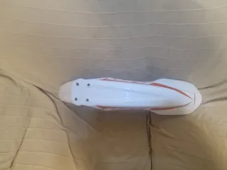 Guardabarros delantero moto blanco