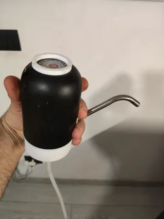 Pompa per acqua elettrica