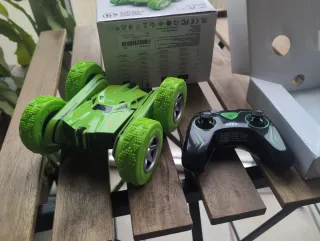 Coche Stunt Car SGILE 4WD 2.4GHz