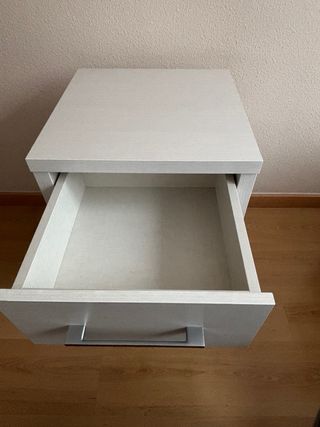 Cajonera con ruedas madera y metal