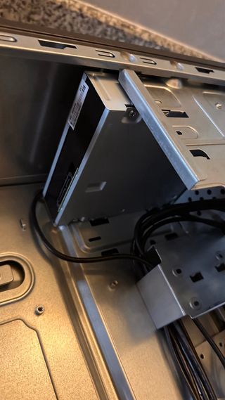 Caja Torre Asus Negra