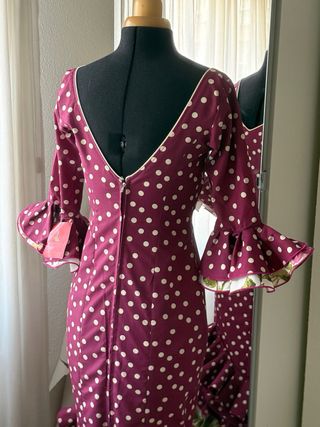 Vestido Flamenco Lunares Morado
