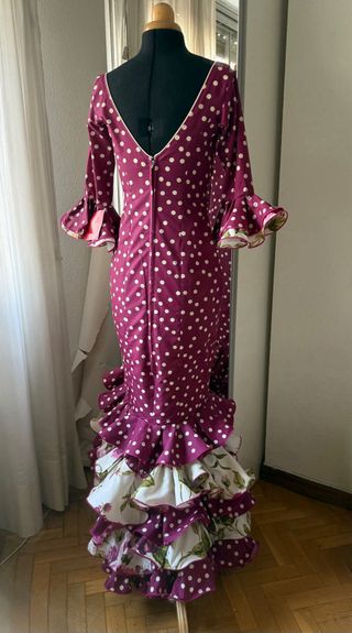 Vestido Flamenco Lunares Morado
