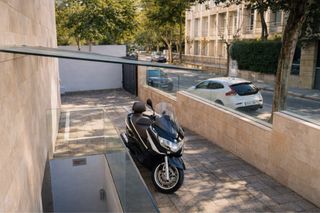 Maxi Scooter 500cc Piaggio X10 Executive - Full