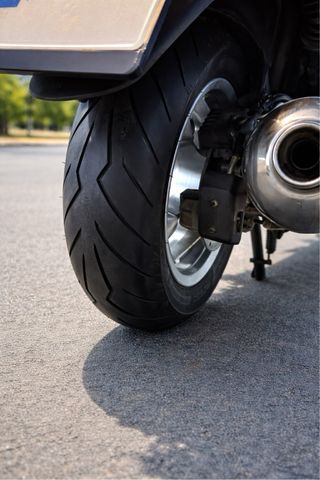 Maxi Scooter 500cc Piaggio X10 Executive - Full