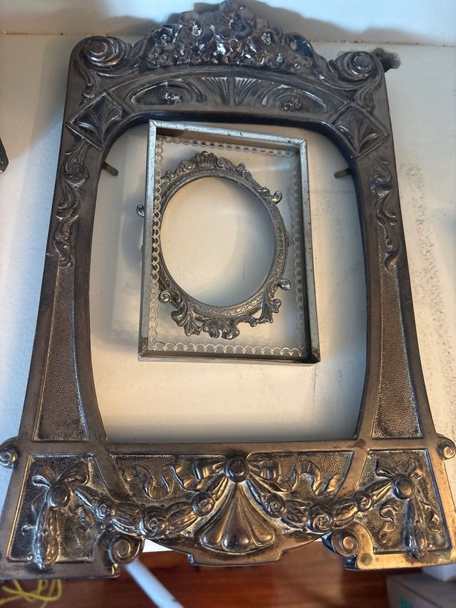 Lote Decorativo: Icono, Relieve y Marcos