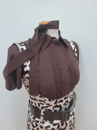 Vestido estampado leopardo con cinturón